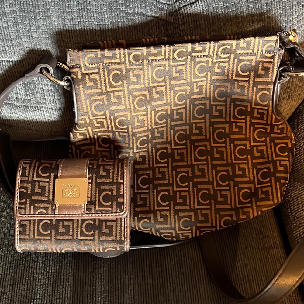 Liz Claiborne cross body bag and wallet